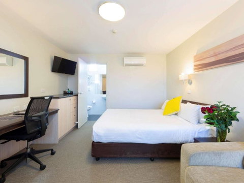 Ibis Styles Canberra Tall Trees - Accommodation Australia 0