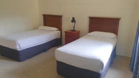 Hotel Cavalier - Accommodation Australia 2
