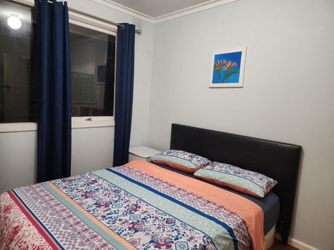 Homestay Near Dandenong Plaza - Accommodation Australia 3