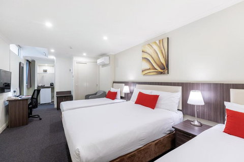 Ibis Styles Kingsgate Hotel - Bed n Breakfasts 3