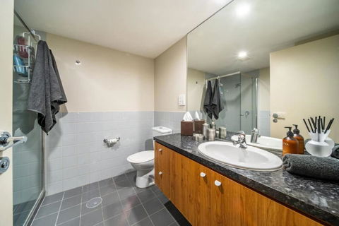 Illuminate North Terrace - Executive CBD - Accommodation Australia 2