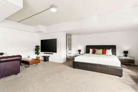 Inner West Delight L Studio By St Peters Station - Australia Shopping 2