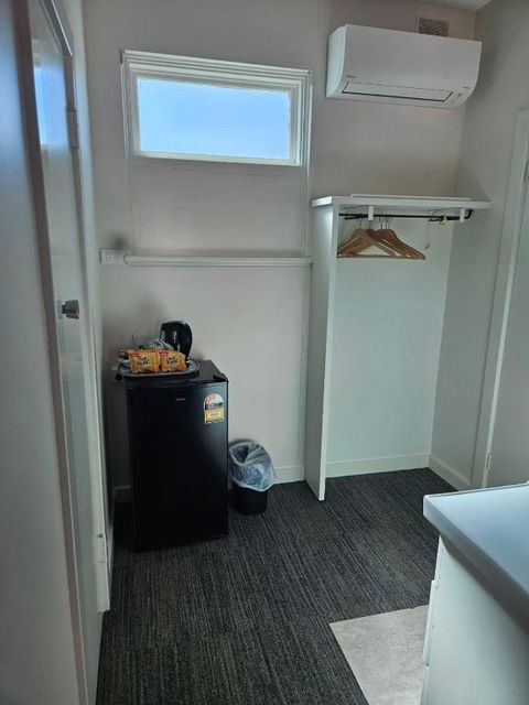 International Hotel Motel - Accommodation Australia 2