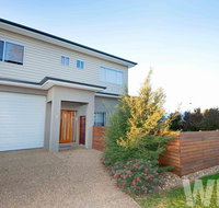 Adelphi Views on Luton - Woodlands - Australia Shopping