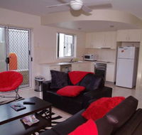 Adrift 5B Scott Street - Accommodation Australia
