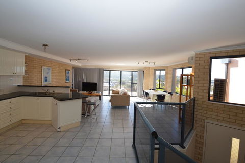 Aegean Blue - Accommodation Australia 2
