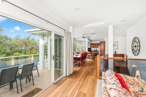 Aegean On The Beach - Accommodation Australia 1