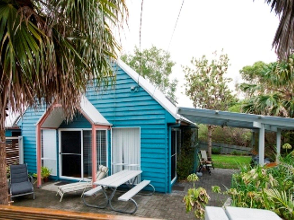 Tarbuck Bay NSW Australia Shopping
