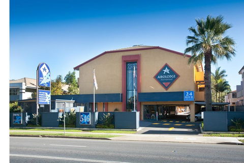Airolodge International - Accommodation Australia 0