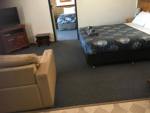 Airport Whyalla Motel - Accommodation Australia 1