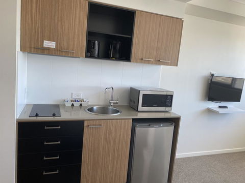 Airtrip Apartments On River Street, Mackay - Accommodation Australia 1