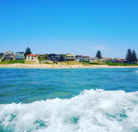 Al Mare Beachfront Retreat - Australia Shopping