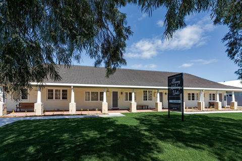 Albany Holiday Units - Australia Shopping 0