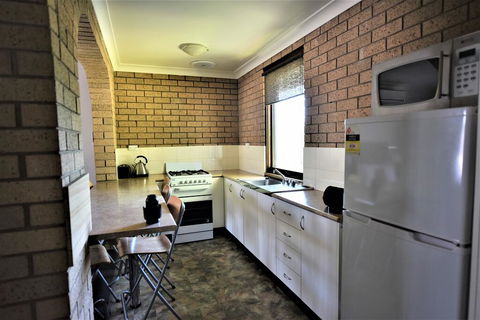 Albury Allawa Motor Inn - Accommodation Australia 1