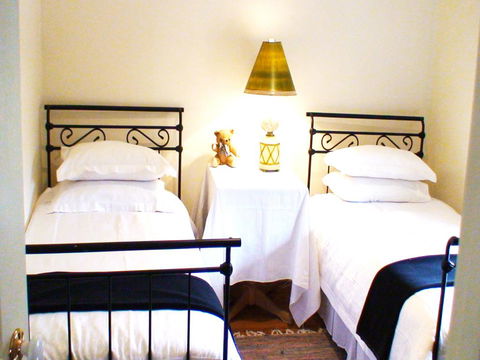 Albury Cottages - Accommodation Australia 1