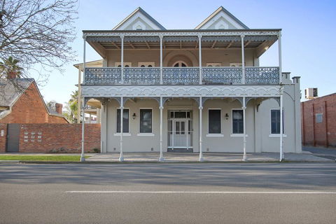 Albury Suites - Waterstreet - Australia Shopping 0
