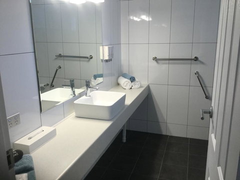 Albury Townhouse Motel - Local Tourism 1