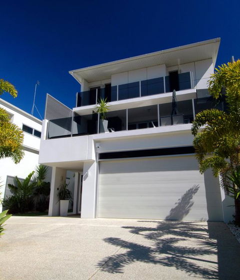 Alex Beach House - Accommodation Australia 3