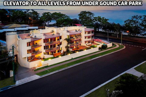 Alexander Beachfront Apartments - Accommodation Australia 0