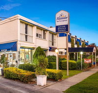 Alexander Motor Inn and Apartments - Bed n Breakfasts