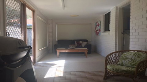 Alexander Palms - Australia Shopping 3