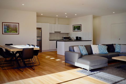 All Seasons Marysville - Accommodation Australia 0