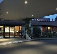 All Seasons Motel Armidale - Bed n Breakfasts