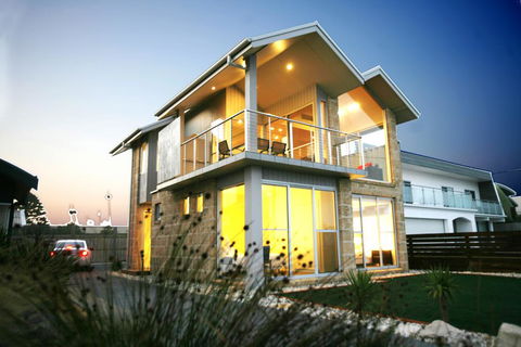 Aloha Beachfront Port Fairy - Accommodation Australia 0