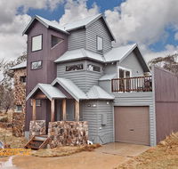 Alyeska - Accommodation Australia