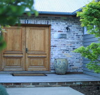 Amaroo - modern luxurious and chic - Accommodation Australia