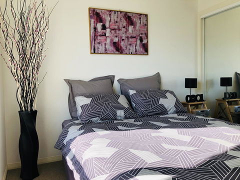 Amazing Apartment Ocean Views And Hot Tub On Balcony - Coolangatta - Accommodation Australia 2