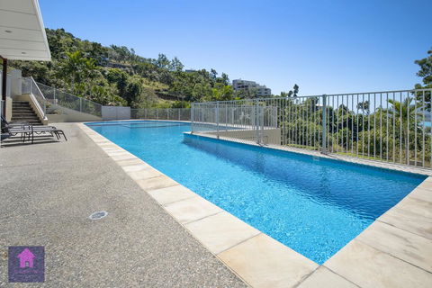 Amazing Ocean Views, Pool, Award Winning Location, Airlie Beach - Accommodation Australia 1