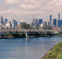 Amazing River Views - Fabulous Footscray Fun - Accommodation Australia