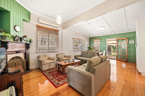 Ambiente Cottage - Pet And Family Friendly - Accommodation Australia 2