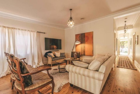 Ambrose On Byng - Central Location W/ 2 Bathroom - Local Tourism 0