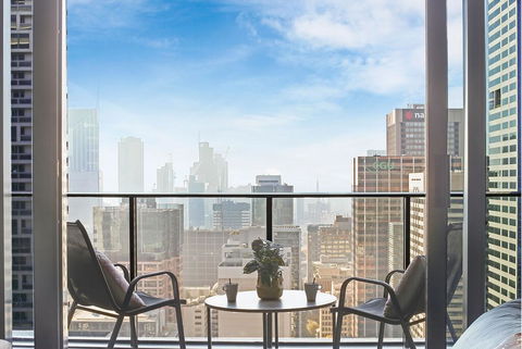 An Exquisite 2BR Apt With Stunning City Views - Accommodation Australia 0