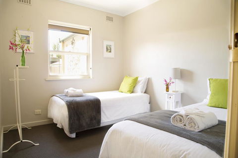 Angaston Mews - Accommodation Australia 1
