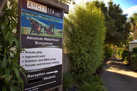 Anglesea Lodge - Accommodation Australia 0