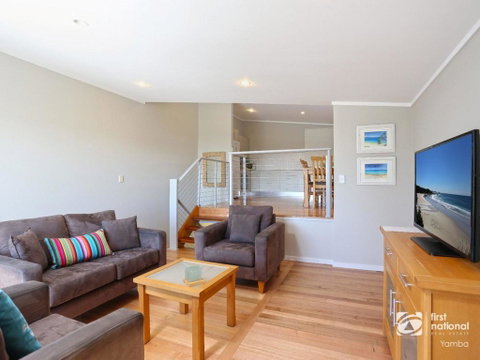 Angourie Blue 1 - Great Ocean Views - Surfing Beaches - Accommodation Australia 2