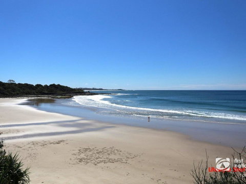 Angourie Blue 1 - Great Ocean Views - Surfing Beaches - Accommodation Australia 3