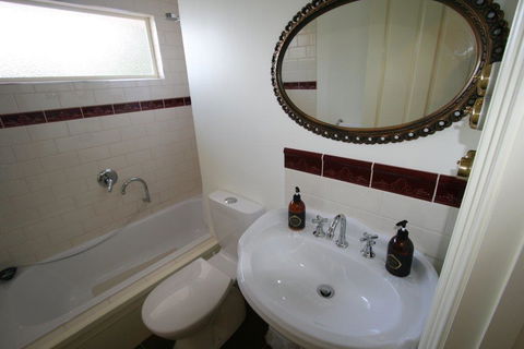 Annies Garden Cottage - Accommodation Australia 3