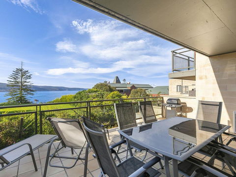 APARTMENT 26 PACIFIC APARTMENTS - Walk To Town - Accommodation Australia 2