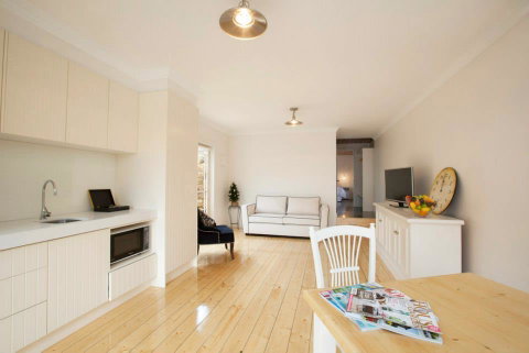 Apartment 35 - Accommodation Australia 2