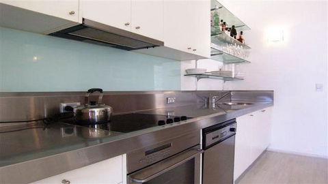 Apartment At Cooper St - Accommodation Australia 3