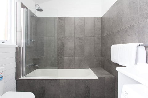 Apartments On Elsmere - Accommodation Australia 2