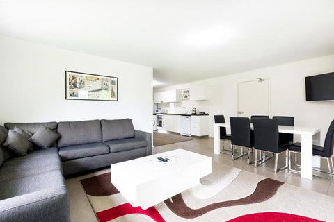 Apex Park Holiday Apartments - Accommodation Australia 1