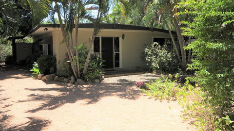 Apjohn House - Accommodation Australia 0