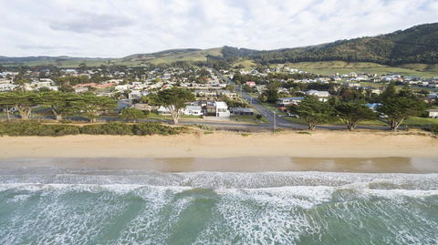 Apollo Bay Beach House - Accommodation Australia 1