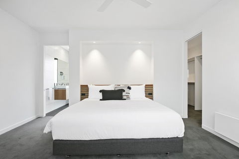 Apollo Bay Beach House - Accommodation Australia 3