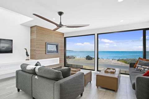 Apollo Bay Beach House - Accommodation Australia 2